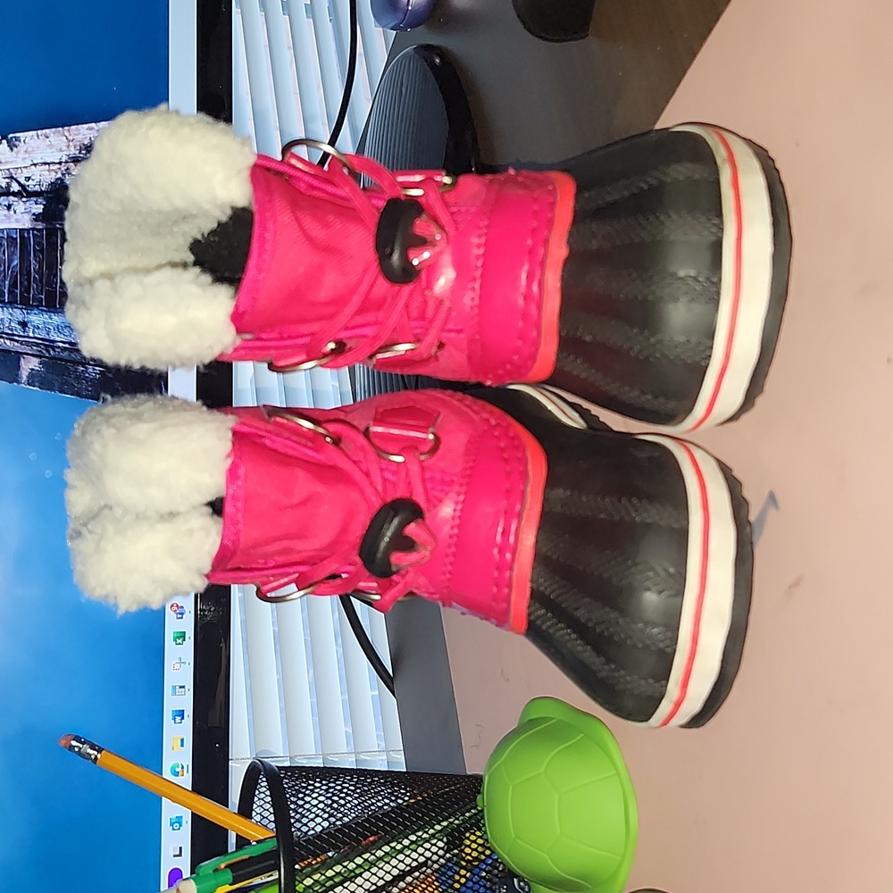 Toddler Sorel Pink Sorel Boots sz 9